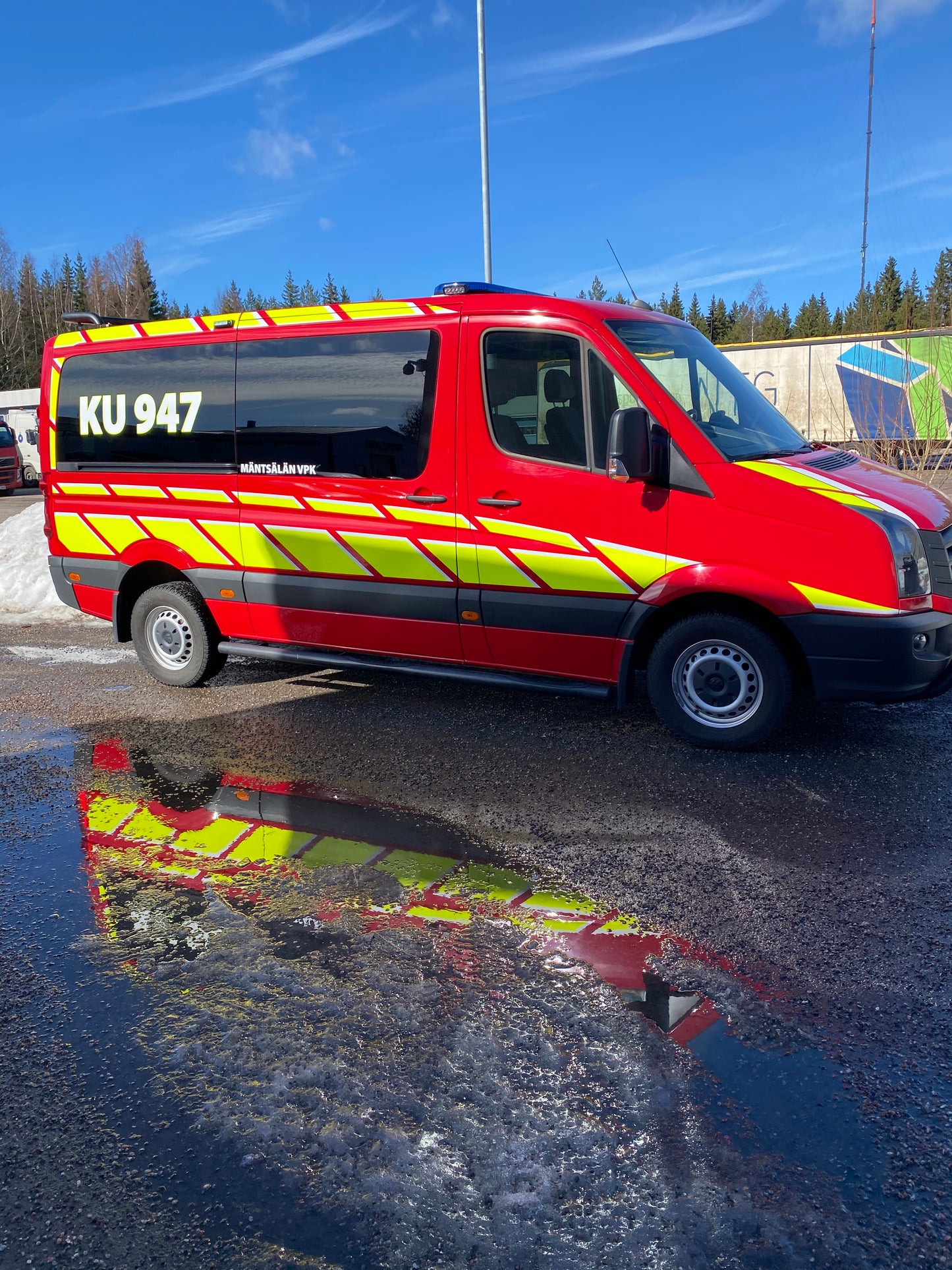 Sopimushintainen palvelu