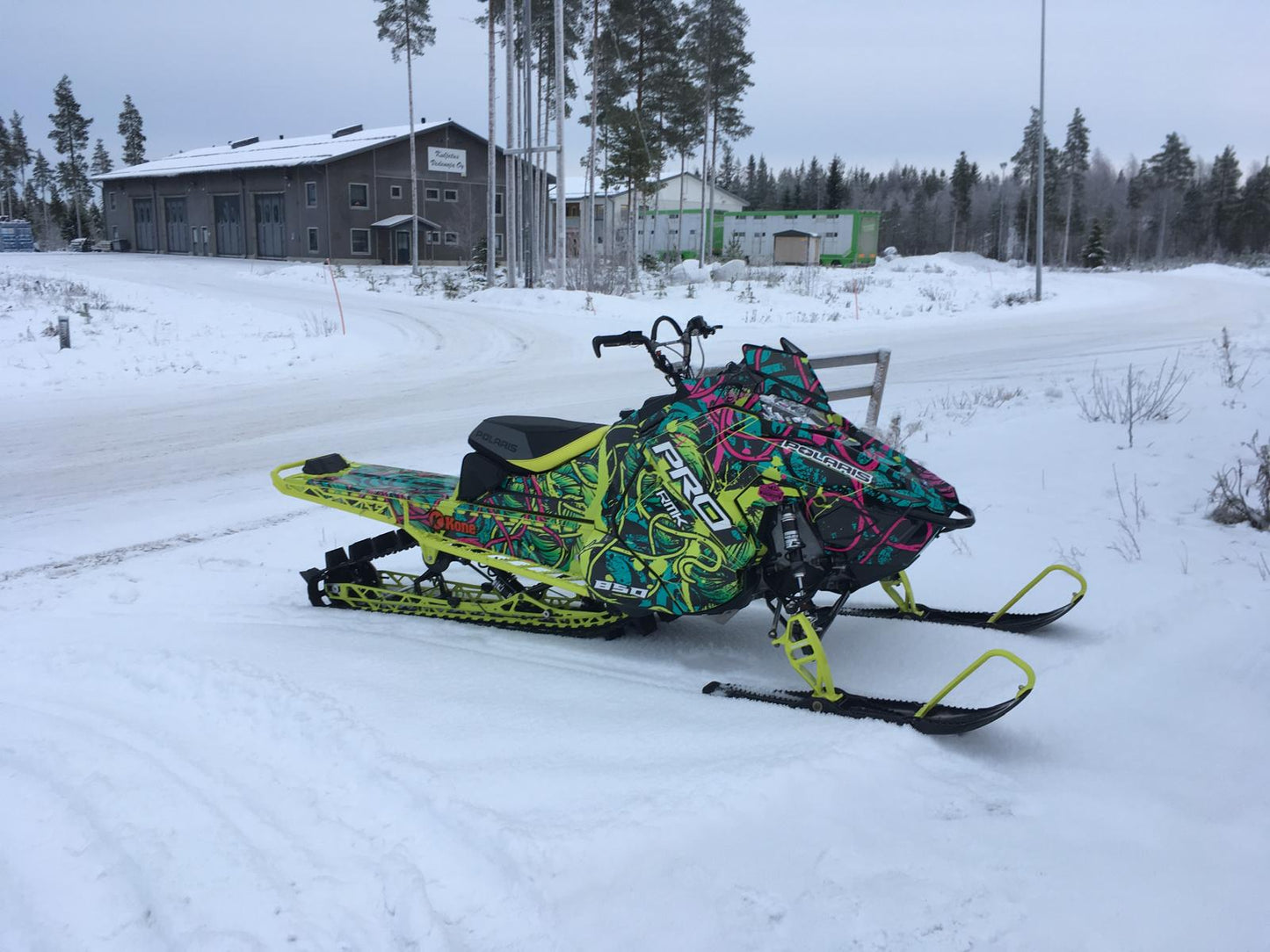 Custom Kelkkateipit
