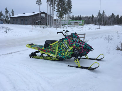 Custom-tarrat kelkkoihin