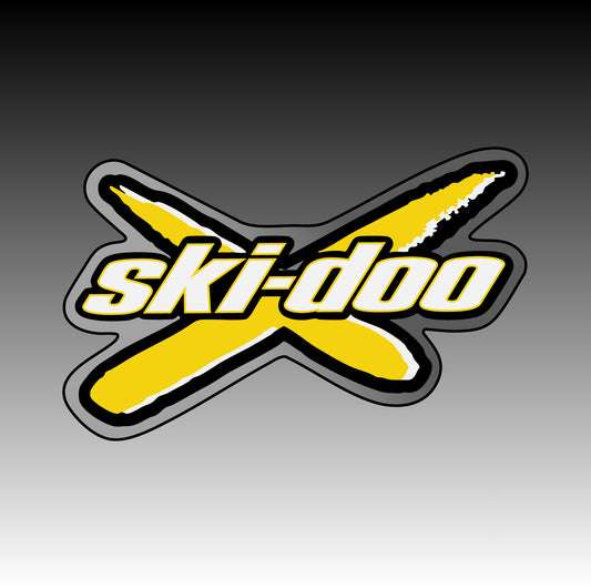 SKI-DOO RACE roiskeläpän tarra